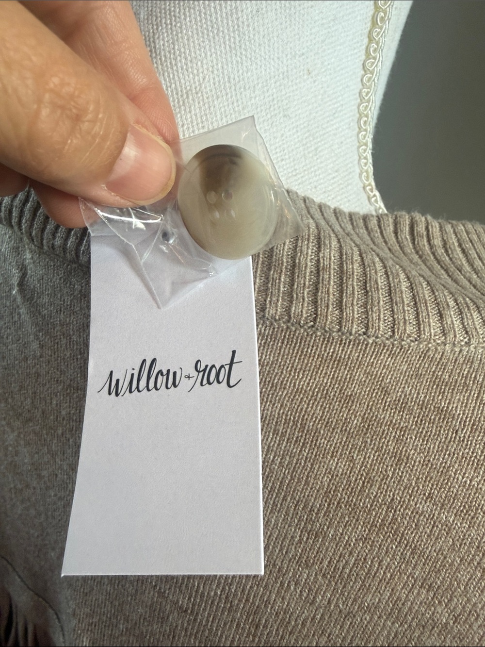 Willow & Root Taupe Fringe Cardigan Sweater NWT Small Buckle Boho Western - Picture 5 of 10